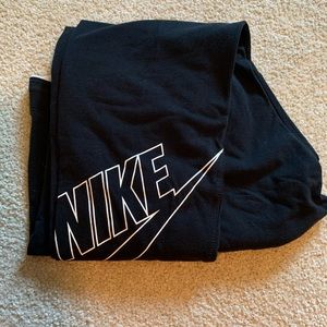Nike logo legging